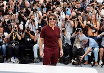 Tom Cruise im Blitzlichtgewitter der Fotografen in Cannes (Bild: EPA/GUILLAUME HORCAJUELO)