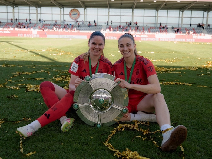 Sarah Zadrazil und Katharina Naschenweng