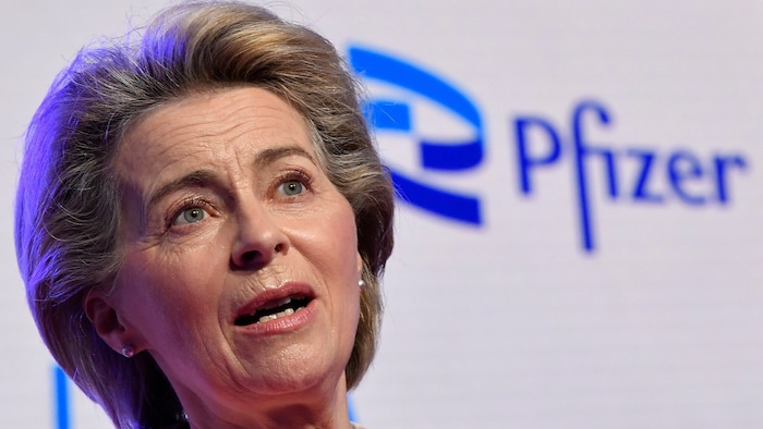 Im Rechtsstreit um Textnachrichten an einen Pharma-Konzernchef hat EU-Kommissionspräsidentin Ursula von der Leyen eine Niederlage kassiert. 
