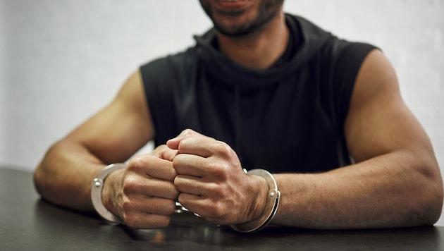 Auch in Österreich kam es zu einer Festnahme (Symbolbild).