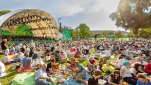 Das Prater Picknick bildet traditionell den Startschuss für den Kultursommer. Ein buntes ...