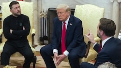 Von links: Der ukrainische Präsident Wolodymyr Selenskyj, US-Präsident Donald Trump und US-Vizepräsident JD Vance (Bild: AP/Mystyslav Chernov)