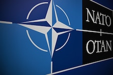 Die NATO sieht Europa „das nächste Ziel Russlands“.