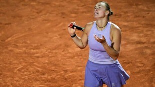Aryna Sabalenka musste sich Zheng Qinwen geschlagen geben.