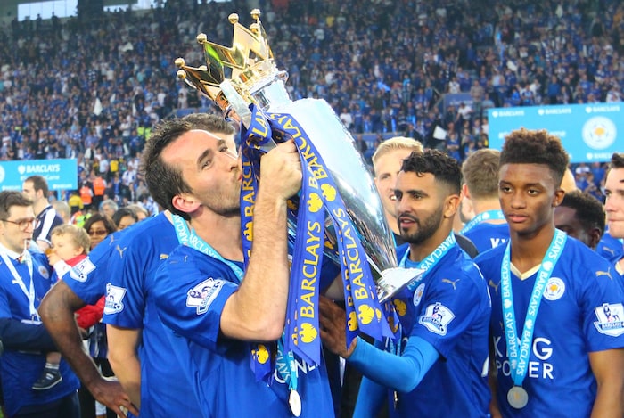 Christian Fuchs holt mit Leicester City sensationell den Premier-League-Triumph.