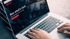 Netflix hat inzwischen mehr als 94 Millionen Kunden weltweit im Abo-Modell mit Werbung. (Bild: wutzkoh - stock.adobe.com)