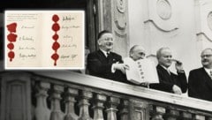 Außenminister Leopold Figl zeigt auf dem Balkon des Belvedere der jubelnden Menge den Staatsvertrag. (Bild: Votava / brandstaetter images / picturedesk.com; Austrian Archives / picturedesk.com; Krone KREATIV)
