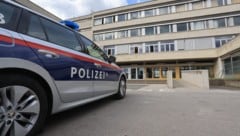 Schulen stehen im Mittelpunkt der Bombendroher