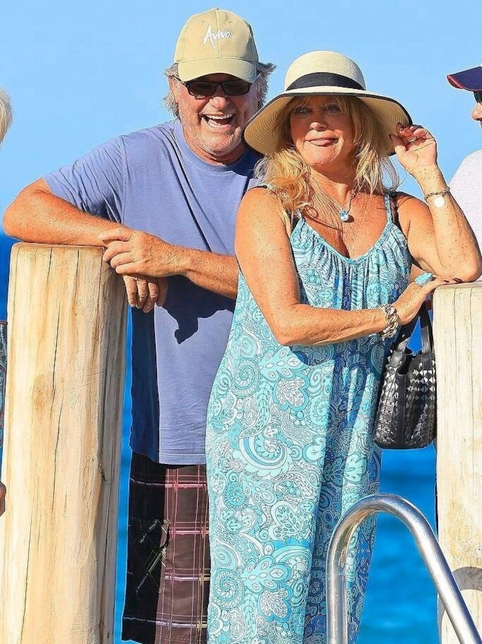Kurt Russell & Goldie Hawn.