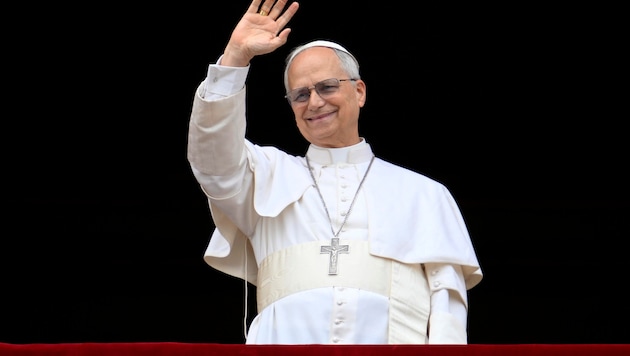 Papst Leo VIX. beeindruckt mit einem schönen Timbre.