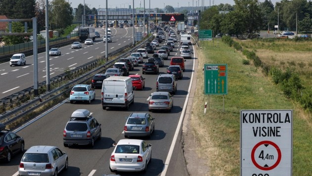 Auch in Kroatien drohen bei Verkehrskontrollen saftige Strafen. (Bild: EXPA/ PIXSELL/ Igor Kralj)
