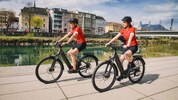 Schon jetzt setzten viele E-Biker freiwillig einen Helm auf – eine Helmpflicht würde nur ...