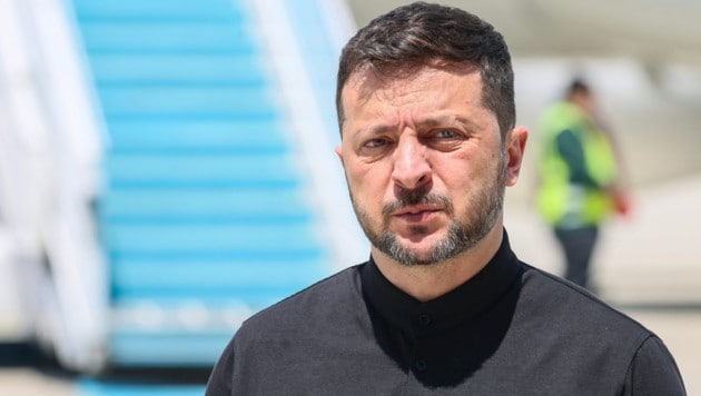 Selenskyj konnte zeigen, dass er gewillt gewesen wäre, persönlich zu verhandeln. (Bild: AFP/ADEM ALTAN)