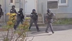 Die Kräfte der SIG rückten professionell vor. Sie konnten die Situation in der Wohnung ...