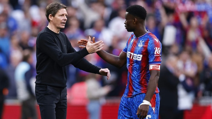 Palace-Trainer Oliver Glasner (li.) und Marc Guehi