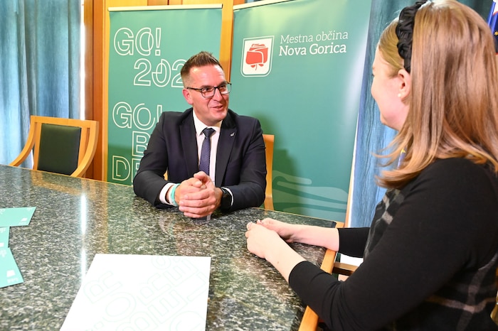 Turel im Gespräch mit der „Krone“