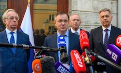 Die russische Delegation in Istanbul
