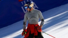 Im Zuge eines Sicherheitsmaßnahmenpakets einigte man sich auch auf das Verbot der umstrittenen Carbon-Schienbein-Einlagen, die zuletzt auch von einigen Stars wie Marco Odermatt verwendet worden waren. (Bild: GEPA)
