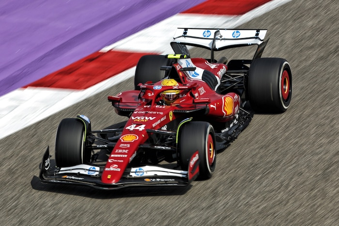 Hamilton hofft auf „Unterstützung“ der Ferrari-Fans. 
