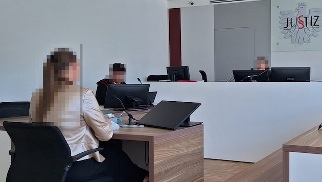 „Ich könnte nie jemandem etwas antun. Ich trage sogar einen Käfer aus dem Haus“, sagt die Angeklagte am Landesgericht Eisenstadt.