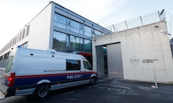 Polizei-Einsatz in der Nacht zum Freitag in der Salzburger Justizanstalt.