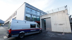 Polizei-Einsatz in der Nacht zum Freitag in der Salzburger Justizanstalt.