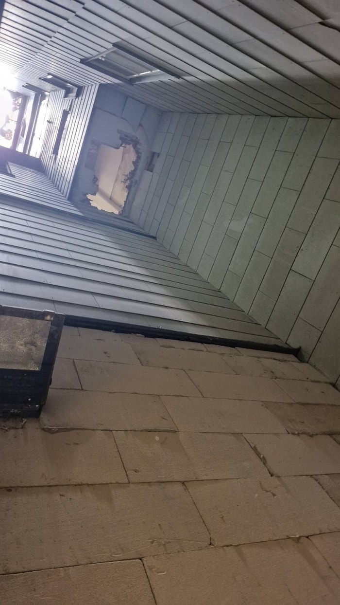 Der Mann war rund sieben Meter in einen Lichtschacht gestürzt.