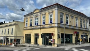 Wenige Minuten zu Fuß vom Steyrer Bahnhof entfernt liegt das Gebäude der ehemaligen Synagoge.