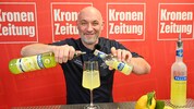 Der Amalfi-Spritz ist eine fruchtig-zitrische Alternative zu den bitteren Spritzer-Klassikern. ...