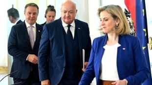 „Sanieren, reformieren, wachsen“, hat unser Regierungstrio nun vor. (Bild: APA/Helmut Fohringer)