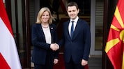 Außenministerin Beate Meinl-Reisinger (NEOS) hat am Freitag in Skopje ihren nordmazedonischen Amtskollegen Timco Mucunski getroffen. (Bild: APA/MICHAEL GRUBER)