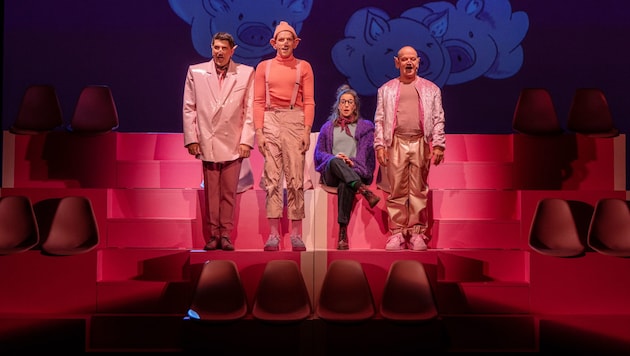 Martin Niederbrunner, Christoph Steiner, Christina Kiesler und Helmut Pucher in „Schwein gehabt!“