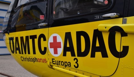 Das Mädchen wurde mit dem Rettungshubschrauber ins Krankenhaus geflogen. (Bild: ÖAMTC, ÖAMTC)