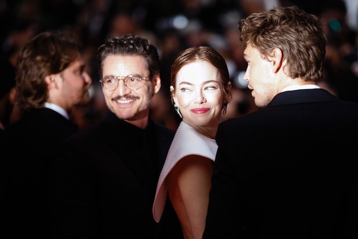 Luke Grimes, Pedro Pascal, Emma Stone und Austin Butler 