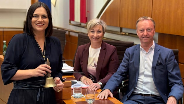 Astrid Eisenkopf mit Claudia Schlager und Johann Tschürtz im hohen Amt.