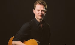 Spielerisch zum Erfolg: der 42-jährige Tobias Pötzelsberger macht seit seiner Kindheit Musik