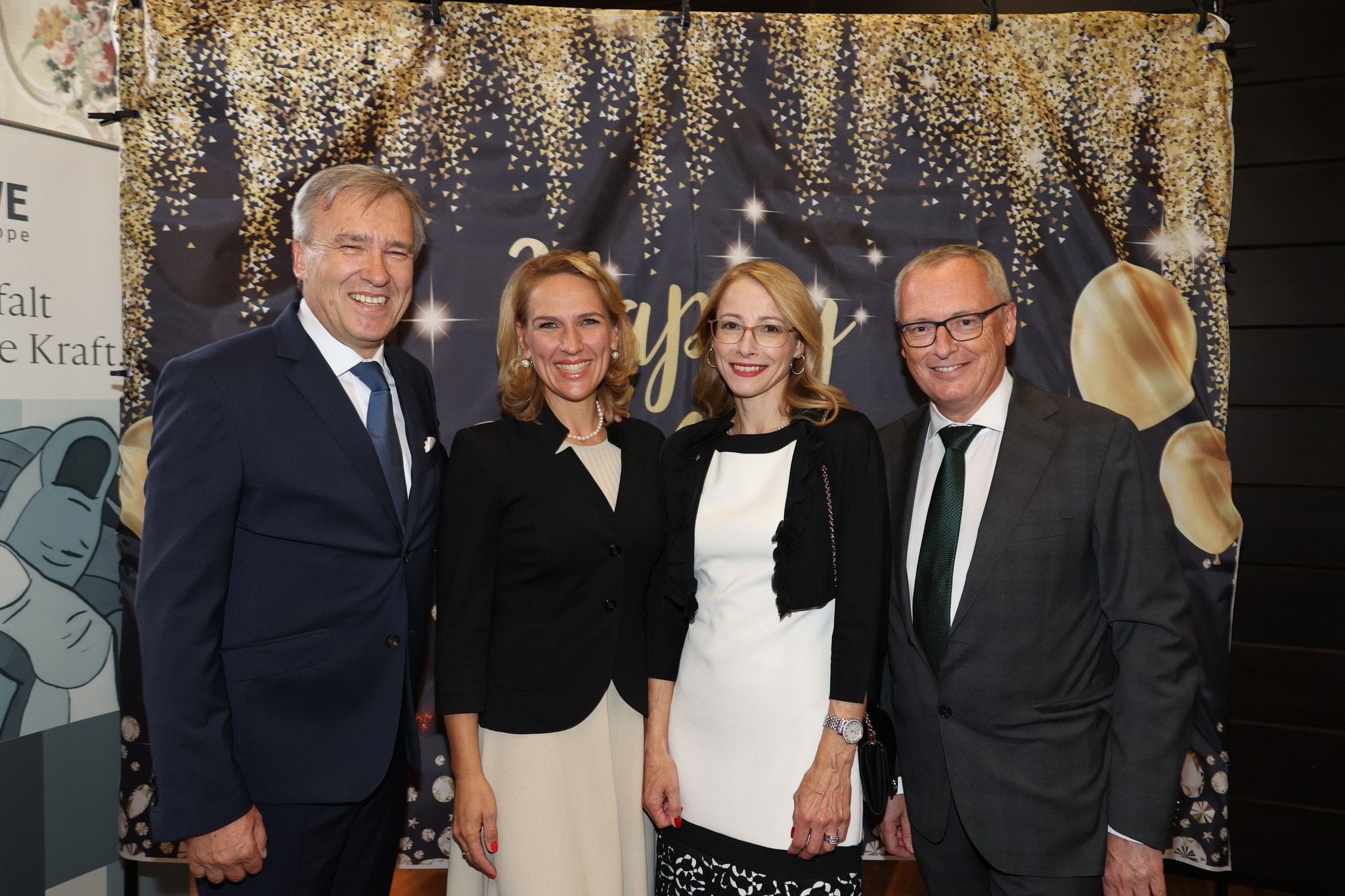 Jauk mit Lebensgefährtin Kathrin sowie Klaus Herrmann und Ehefrau Karin. (Bild: Jauschowetz Christian) Jauk mit Lebensgefährtin Kathrin sowie Klaus Herrmann und Ehefrau Karin. (Bild: Jauschowetz Christian)