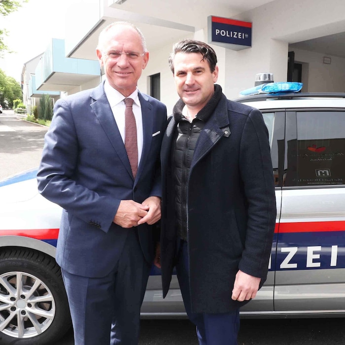 Mit Innenminister Gerhard Karner.
