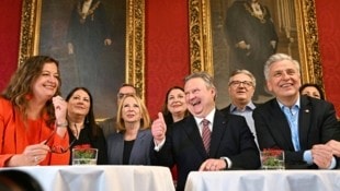Begeisterung am Wahlabend bei der Wiener SPÖ rund um Bürgermeister Michael Ludwig. Aktuell wird ...