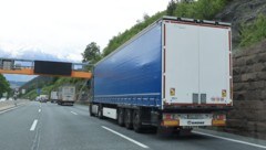 Dass Lenker überfallen und ihre Lkw gestohlen werden, ist längst nicht mehr die einzige Methode der Gauner. Ihre Spuren führen in unterschiedliche Länder. (Bild: Birbaumer Christof)