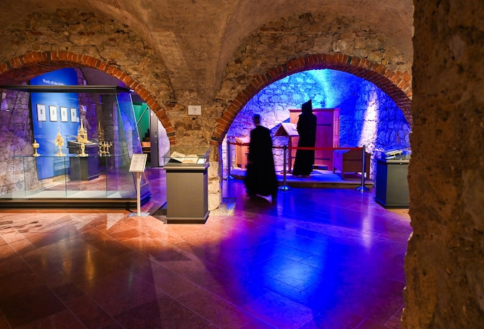 In den Räumlichkeiten des Stifts sind die Ausstellungen zu besichtigen.