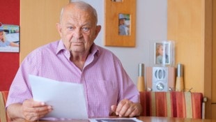 Wilhelm Aigner (81) erlitt einen Bandscheibenvorfall. (Bild: Horst Einöder/Flashpictures)
