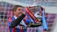 Oliver Glasner durfte mit seiner Mannschaft Crystal Palace über den ganz großen Coup jubeln.(Bild: AP) (Bild: AFP/AFP or licensors)
