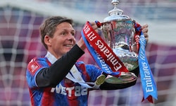 Oliver Glasner durfte mit seiner Mannschaft Crystal Palace über den ganz großen Coup ...