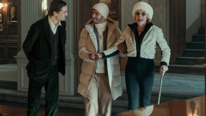 Christine Baranski und Aras Aydin (M.) spielen in der Serie ein Paar. Der Österreicher Lucas ...