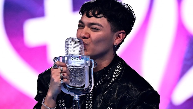 JJ hat Österreich den Sieg im Eurovision Song Contest geholt und darf sich über zahlreiche Glückwünsche freuen.