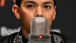 Der Ruf nach einem Ausschluss Israels vom ESC seitens des diesjährigen Song-Contest-Siegers JJ schlägt hohe Wellen. (Bild: APA/AFP/Fabrice COFFRINI)