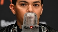 Der Ruf nach einem Ausschluss Israels vom ESC seitens des diesjährigen Song-Contest-Siegers JJ schlägt hohe Wellen. (Bild: APA/AFP/Fabrice COFFRINI)