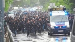 Sturm-Graz-Fans marschierten von Schönbrunn nach Hütteldorf.