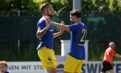 Jubel beim SAK: Lürzer (links) und Tafilaj